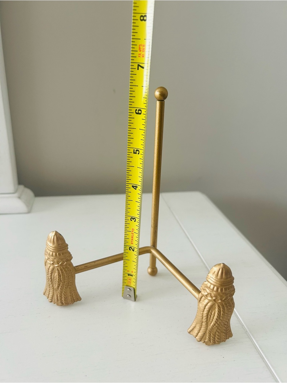 Gold Decorative Display Stand Frame Holder with Tassels - Picture 4 of 4
